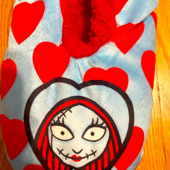 Ladies nightmare before Christmas slippers nwt - Picture 2 of 3